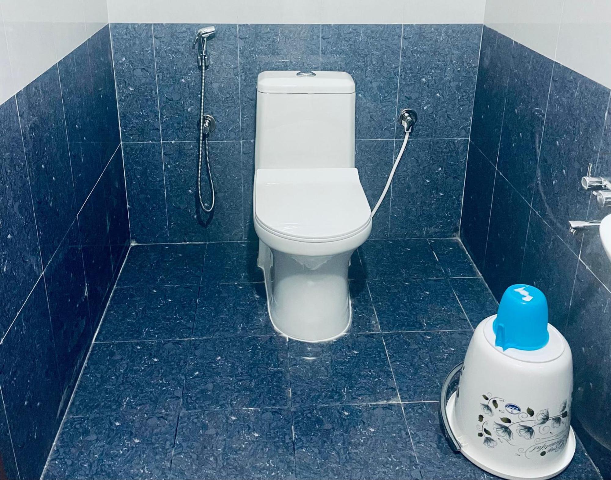 Pearl Stays, Tirupati - Very Convenient For The People Coming From Bangalore And Chennai - You Can Skip City Traffic While Reaching Any Temple In Tirupati - Covered Parking - 24Hrs Front Desk And Hot Water - Free Wifi - Flexible Checkin-In Check-Out Exterior foto